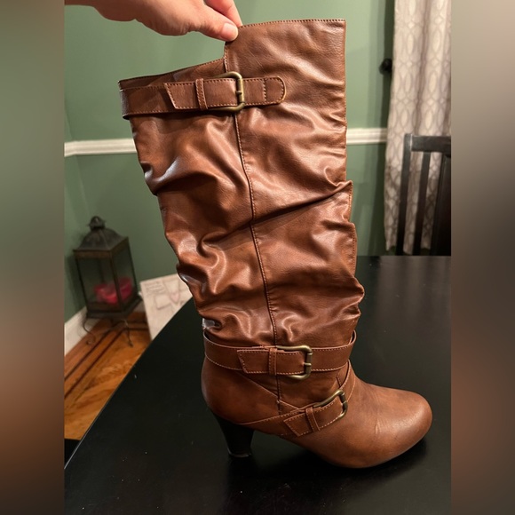 Madden Girl Brown 3 inch heel boots size 9 - Picture 5 of 6